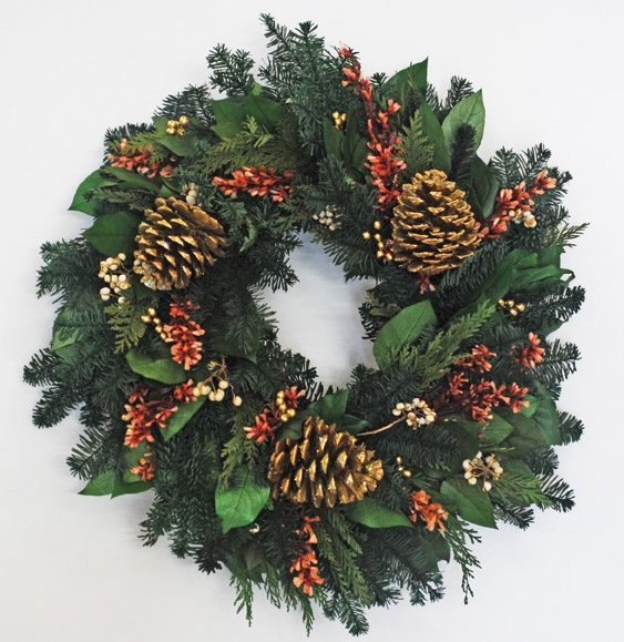 20" Oregon Elegance Wreath